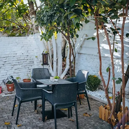 Bloom Villa&apartments Tiran