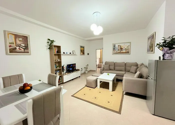 Bloom Villa&apartments *