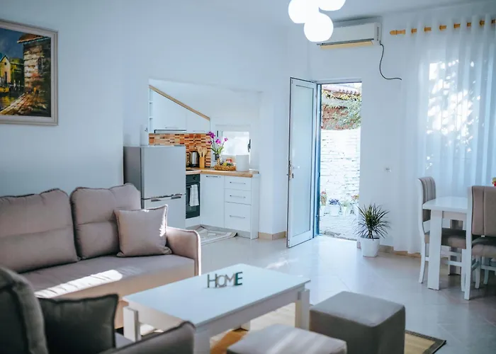 Lejlighed Bloom Villa&apartments