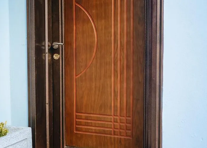 Bloom Villa&apartments *